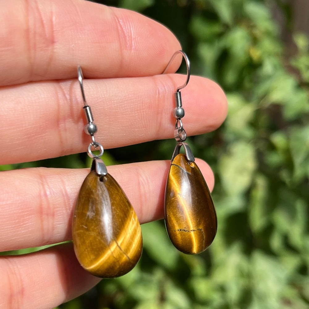 Stainless steel yellow tiger eye drop earrings